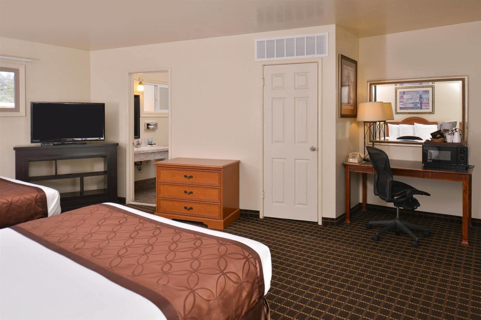 North Coast Inn Crescent City Exteriör bild